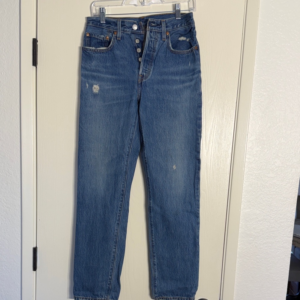 Levi's Women’s Medium Blue Button-Fly Bootcut Jeans size small
